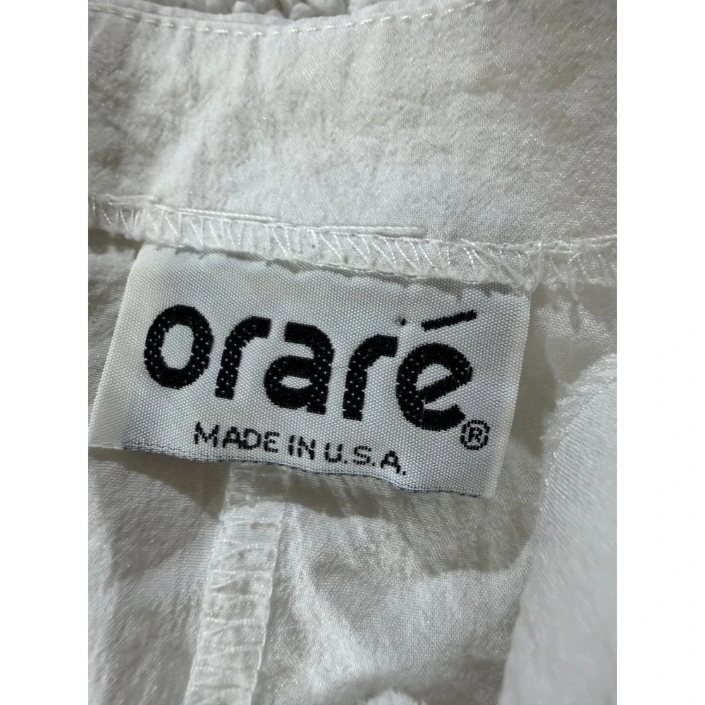 Orare‎ Vintage White Butterfly Applique V-Neck Blouse Made in USA Textured Top